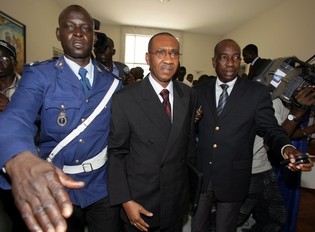 Le Premier ministre, Cheikh Hadjibou Soumaré en action pour solutionner la furie des imams
