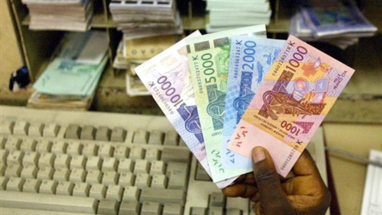 Les (multi)millionnaires en Afrique:qui sont-ils, où sont-ils et qu’achètent-ils? Les (multi)millionnaires en Afrique:qui sont-ils, où sont-ils et qu’achètent-ils?