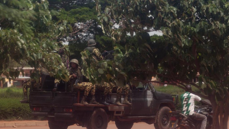 Dépôt d'armes attaqué au Burkina: 10 à 17 ans de prison pour d'ex-agents du RSP Dépôt d'armes attaqué au Burkina: 10 à 17 ans de prison pour d'ex-agents du RSP