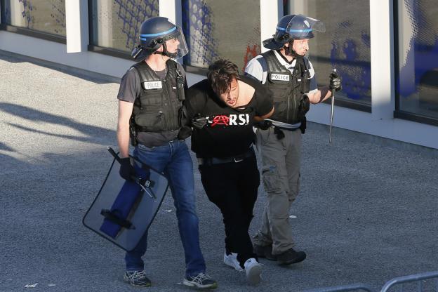 Incidents autour du Parc OL avant Lyon-Besiktas