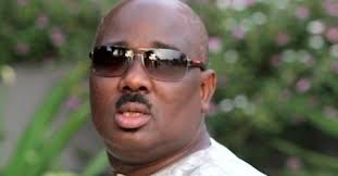 «ARE-Fouta» porte plainte contre Farba Ngom