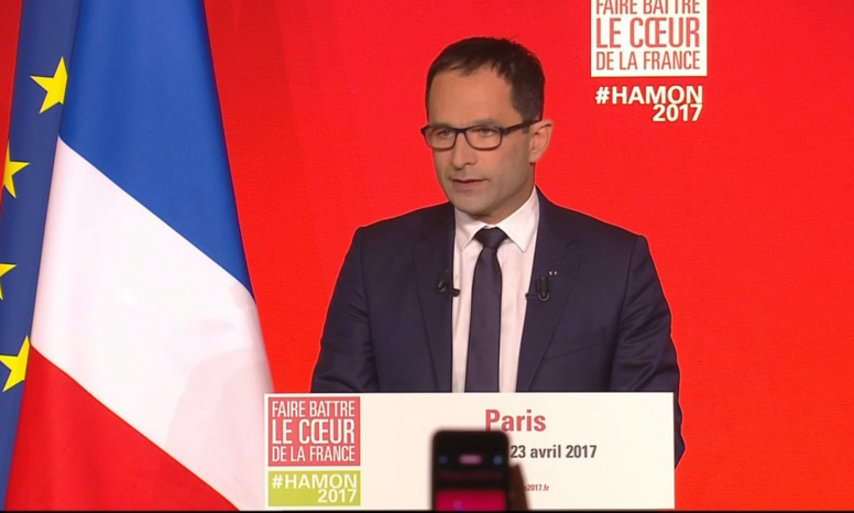 Présidentielle: Hamon appelle à voter Macron au second tour Présidentielle: Hamon appelle à voter Macron au second tour