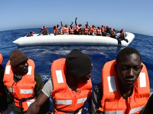 Migrants: Un procureur italien aurait des "preuves de contacts entre des ONG et des trafiquants d'êtres humains en Libye" !