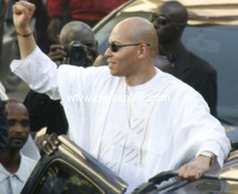 Karim Wade lors de sa première sortie politique à Dakar