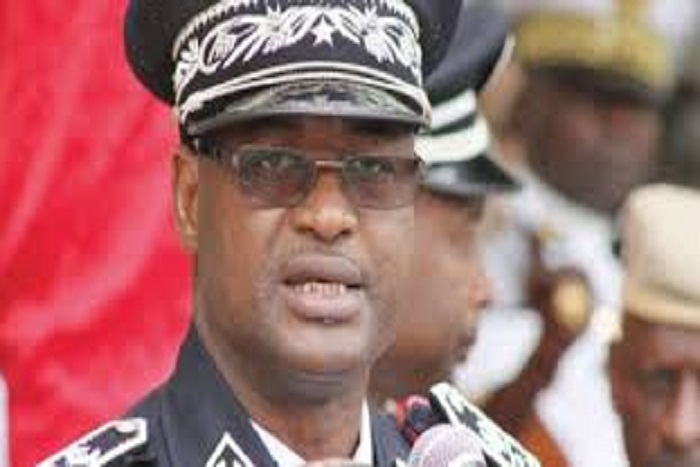 ​Remise de Drapeau : Oumar Mall met en garde les policiers contre toute tentative d’abus sexuels