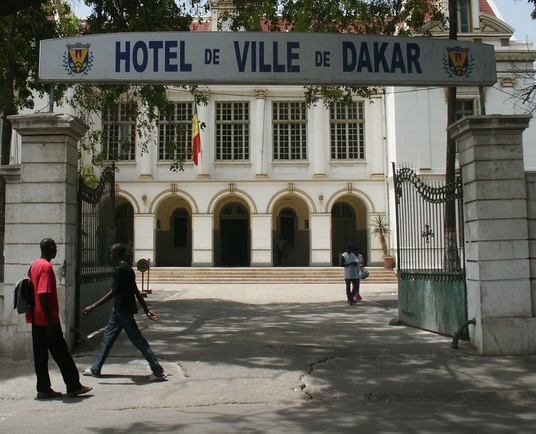 Mairie de Dakar (photo:jmonnet64.free.fr)