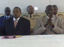 de gauche à droite: DG Administation pénitentiaire Cheikh Tidiane Diallo et DC ministre de la justice Mamadou Ndiaye