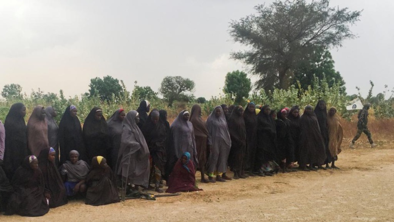 Nigeria: l’impatience grandissante des familles des lycéennes de Chibok libérées Nigeria: l’impatience grandissante des familles des lycéennes de Chibok libérées