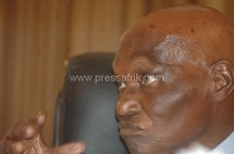 Le président de la République, Abdoulaye Wade contraint de prendre des mesures draconiennes