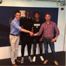 Khalilou Fadiga réagit après son premier contrat professionnel à Bruges de son fils Noah Khalilou Fadiga réagit après son premier contrat professionnel à Bruges de son fils Noah
