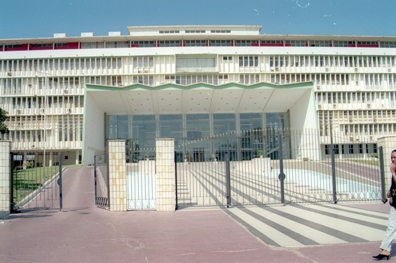 Assemblée nationale, sénégal (Photo:upload.wikimedia.org)