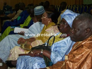 Reportage photo de la restitution des assises nationales (rapport téléchargeable)