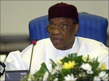 Le président de la République du Niger, Mamadou Tandja (photo: congoplus.info)