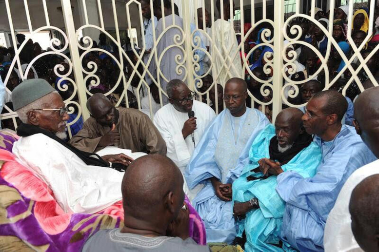 Visite Pm à Touba: Serigne Modou Mbacké Bara Dolly porte plainte et menace de quitter l'APR Visite Pm à Touba: Serigne Modou Mbacké Bara Dolly porte plainte et menace de quitter l'APR