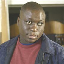 Le comédien français d'origine sénégalaise a une santé très fragile depuis son AVC le 24 février (photo: linternaute.com)