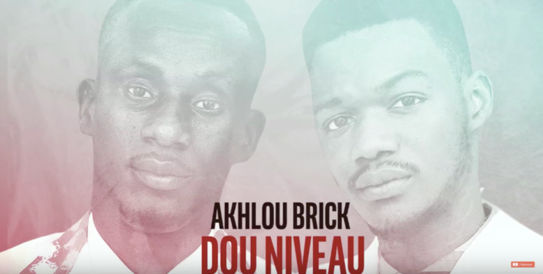 Akhlou Brick revient avec un nouveau single "Dou Niveau" 