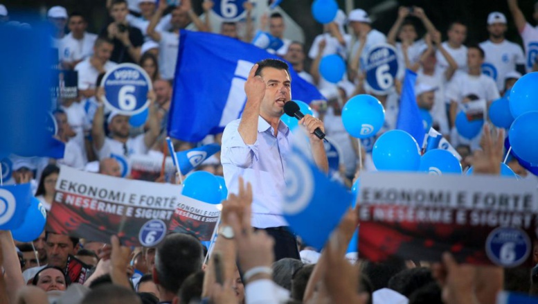 Elections législatives en Albanie après une campagne polluée par des invectives Elections législatives en Albanie après une campagne polluée par des invectives