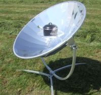 Des cuiseurs solaires pour la préservation des forêts et la santé de la ménagère