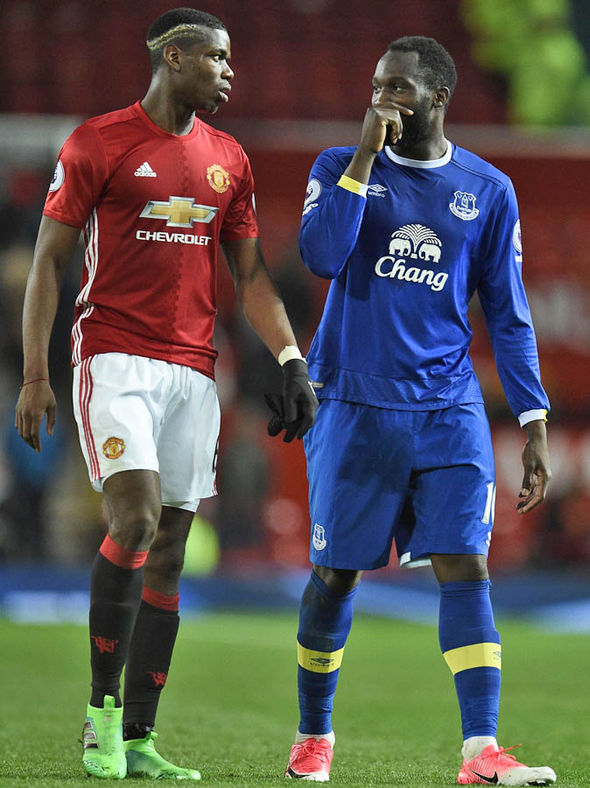 Romelu Lukaku annonce à Pogba son arrivée à Manchester United