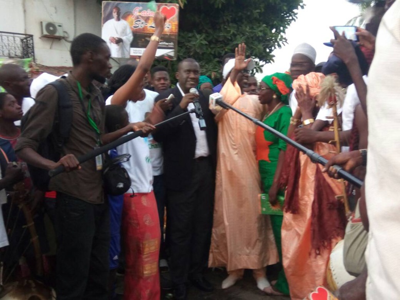 DIRECT Saint-Louis: les premières images de la caravane de "Manko Taxawu Senegaal" DIRECT Saint-Louis: les premières images de la caravane de "Manko Taxawu Senegaal"