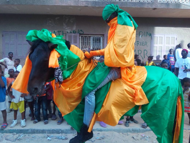 Législatives: Bamba Fall sillonne les rues de la Médina, (images) 