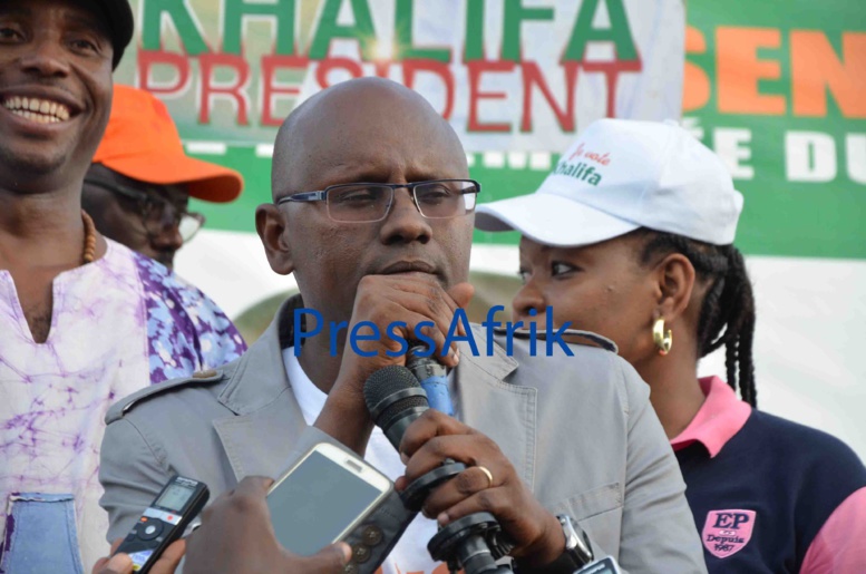 Législatives : Moussa Sy et Barthélémy Dias sillonnent les rues de la Patte d’Oie (Images et Vidéo) Législatives : Moussa Sy et Barthélémy Dias sillonnent les rues de la Patte d’Oie (Images et Vidéo)