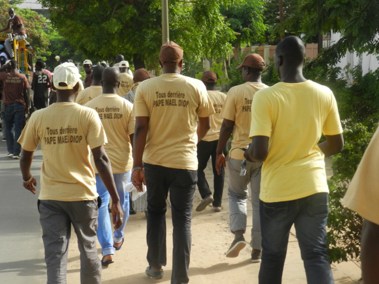 Législatives 2017 : Les antiquaires de l’Aéroport sont en marron-beige Législatives 2017 : Les antiquaires de l’Aéroport sont en marron-beige