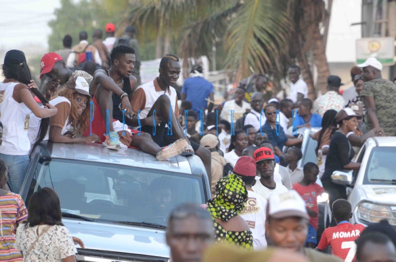 Législatives 2017 : BBY mobilise aux Hlm et à Scat Urbam (Images et videos) Législatives 2017 : BBY mobilise aux Hlm et à Scat Urbam (Images et videos)