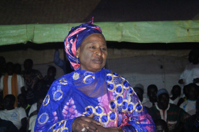 Législatives 2017 - Meeting à Ndiosmone: Ibou Ndiaye rassure Macky Législatives 2017 - Meeting à Ndiosmone: Ibou Ndiaye rassure Macky