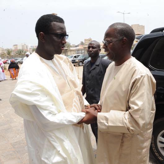 Direct - Amadou Ba et Boun Abdallah Dionne bloquent les allées de la Sicap