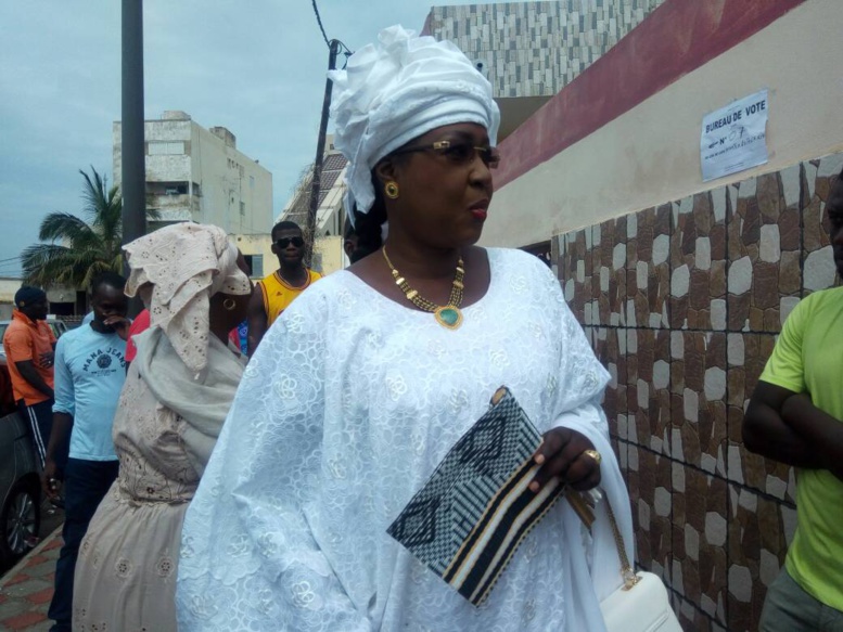 Législatives 2017: "Pourquoi j’ai choisi de faire la queue", Maimouna Ndoye Seck