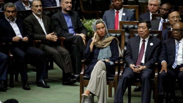 Iran: Rohani, critiqué par ses alliés réformateurs, prête serment