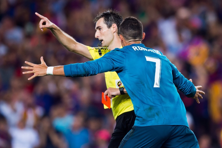 Officiel ! Cristiano Ronaldo suspendu 5 matchs Officiel ! Cristiano Ronaldo suspendu 5 matchs