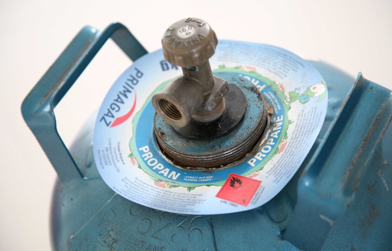 Cap d'Agde: Deux bouteilles de gaz explosent près d'une discothèque où se produisait Maître Gims, 1 blessé léger Cap d'Agde: Deux bouteilles de gaz explosent près d'une discothèque où se produisait Maître Gims, 1 blessé léger