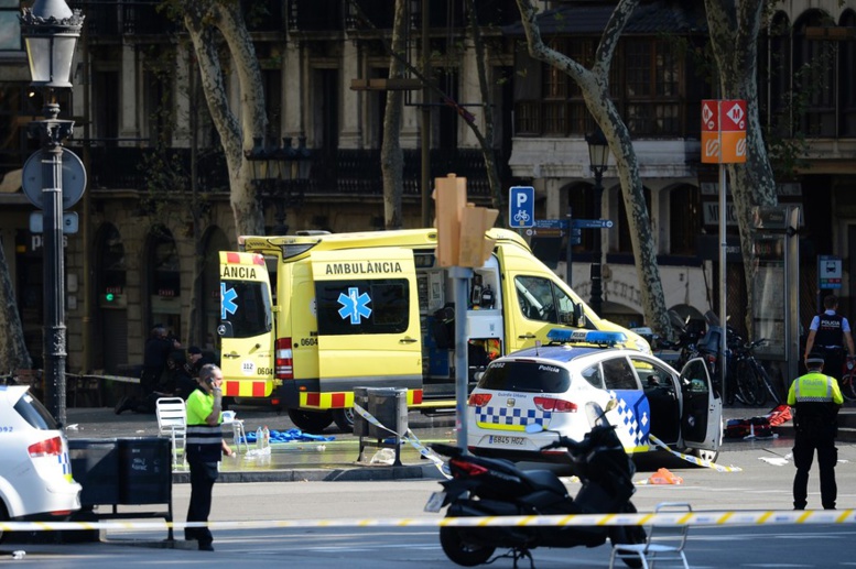 Attaque à Barcelone : Le ministre de l'Intérieur de la Catalogne confirme les 13 morts Attaque à Barcelone : Le ministre de l'Intérieur de la Catalogne confirme les 13 morts