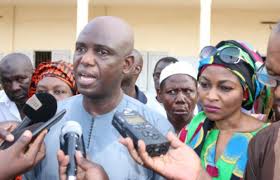 Mansour Faye face à la furie de la mer à Saint-Louis : «Pour l’heure, il n’y a pas de solutions immédiates mais…»