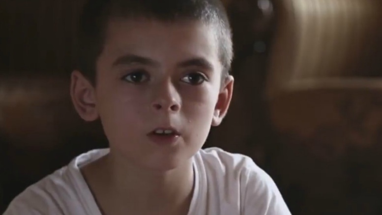 Un enfant "américain" fait la propagande pour Daesh dans une vidéo