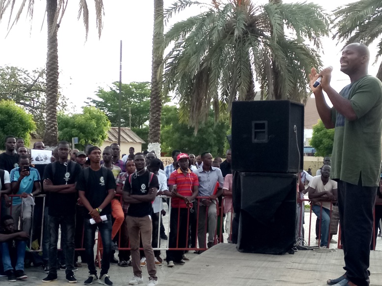  « Que la France dégage...», (Front anti Franc CFA)