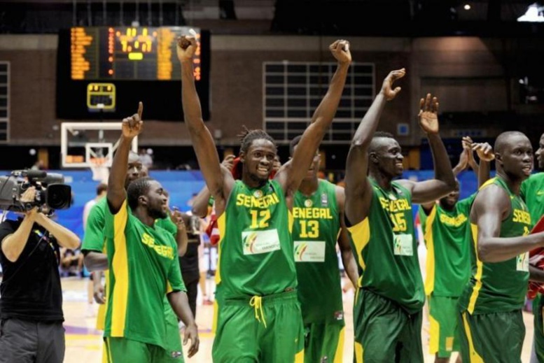 Primes de l'Afrobasket 2017 : Chaque Lion a perçu 5,2 millions FCFA Primes de l'Afrobasket 2017 : Chaque Lion a perçu 5,2 millions FCFA