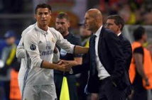 Real Madrid : Zidane défend Cristiano Real Madrid : Zidane défend Cristiano