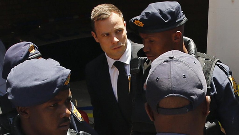 Affaire Pistorius en Afrique du Sud: polémique autour de «Blade Runner Killer» Affaire Pistorius en Afrique du Sud: polémique autour de «Blade Runner Killer»