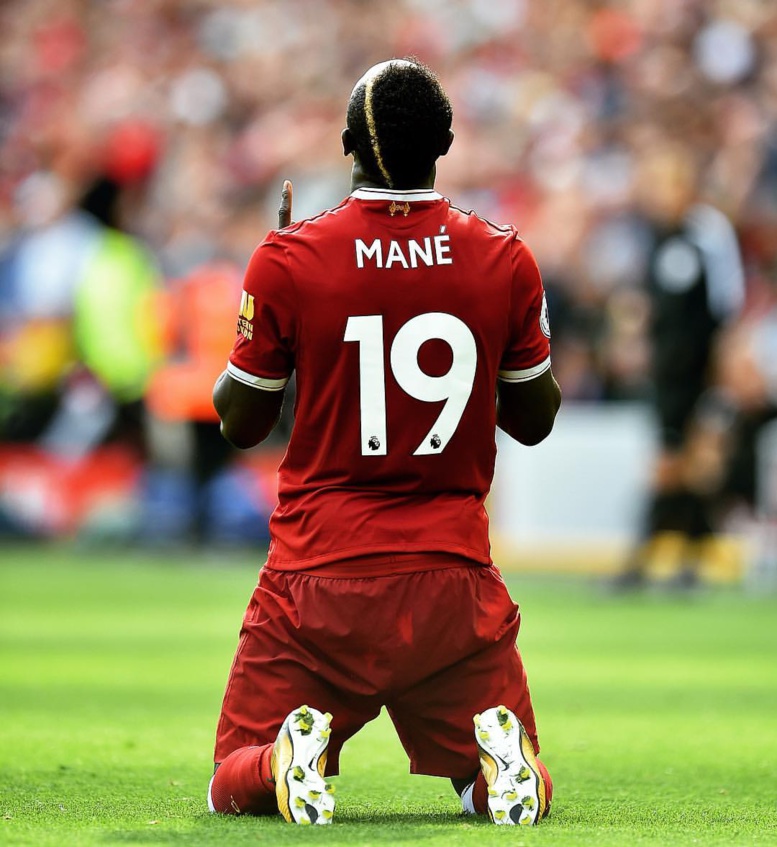 BOOMMM !!! Sadio Mané blessé aux Ischios-jambiers sera absent six semaines BOOMMM !!! Sadio Mané blessé aux Ischios-jambiers sera absent six semaines
