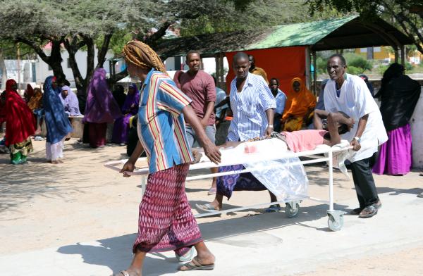 Attentat en Somalie: malgré l'horreur, «on avance»