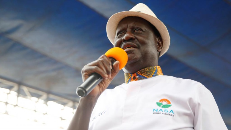 Kenya: Odinga profite de la crise à l'IEBC pour appeler au boycott du scrutin Kenya: Odinga profite de la crise à l'IEBC pour appeler au boycott du scrutin