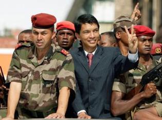 Madagascar: Rajoelina nomme un deuxième Premier ministre en 48 heures