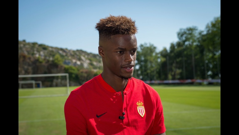 Le jeune attaquant monégasque Adama Diakhaby sans détour : "La possibilité de disputer un Mondial avec le Sénégal ne me fait pas rêver" Le jeune attaquant monégasque Adama Diakhaby sans détour : "La possibilité de disputer un Mondial avec le Sénégal ne me fait pas rêver"