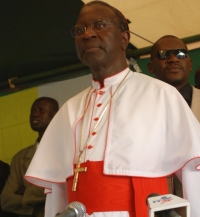 Les fidèles chrétiens réclament le départ de Wade