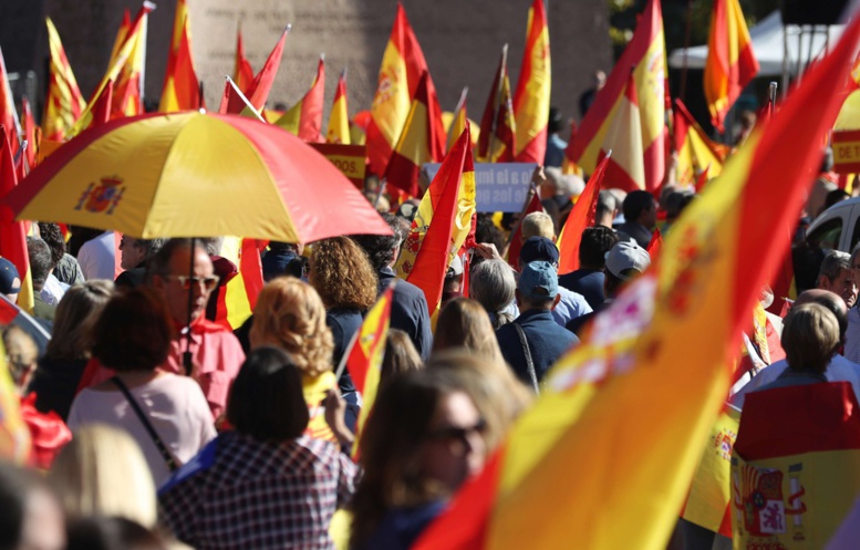 Catalogne: La garde civile perquisitionne le siège de la police catalane Catalogne: La garde civile perquisitionne le siège de la police catalane