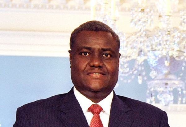 Forum de Dakar : les dirigeants africains veulent s’affranchir des missions onusiennes de maintien de la paix