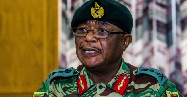 Situation tendue au Zimbabwe après la mise en garde du chef de l'armée